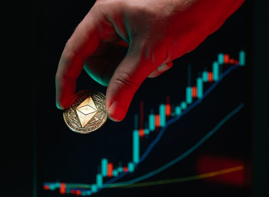 Gold Price Increase: Is It the Best Time to Invest?